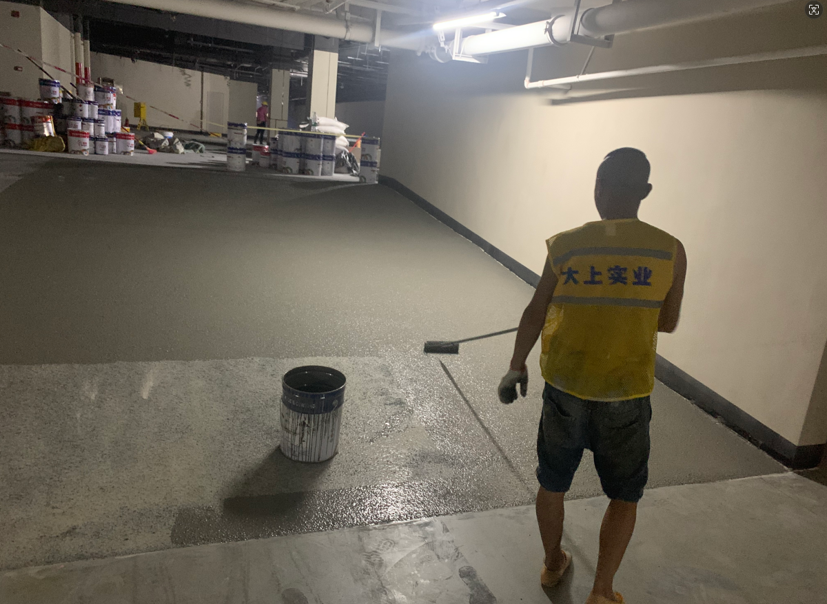 頤彎府地坪、劃線、交通設施安裝工程